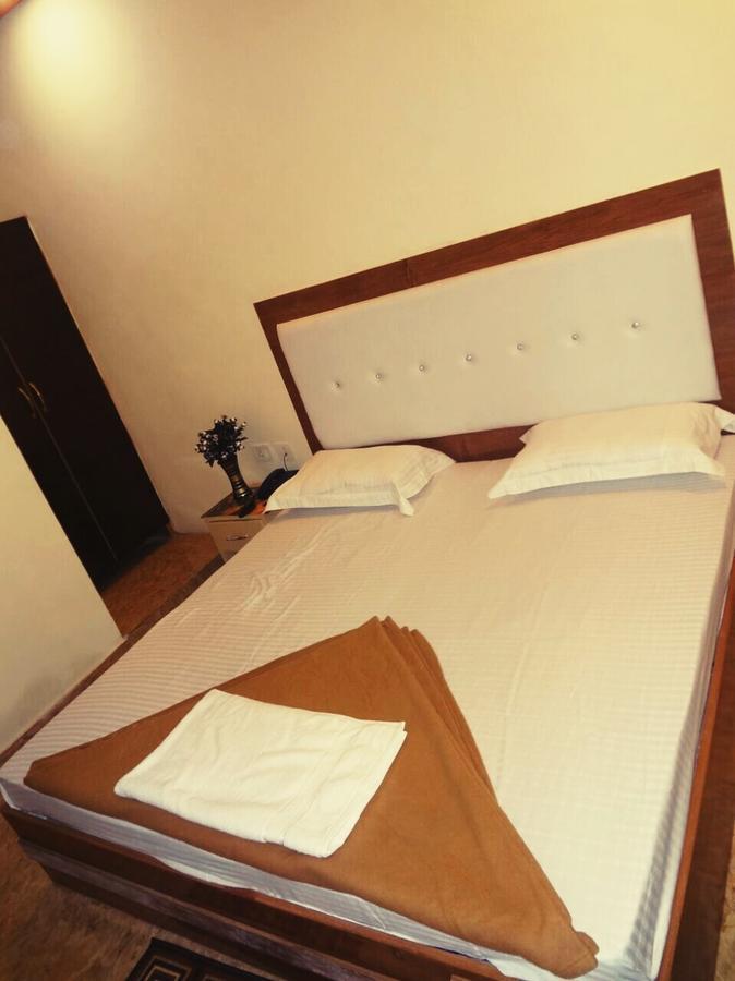 Hotel Rattans Regency Roorkee Eksteriør bilde