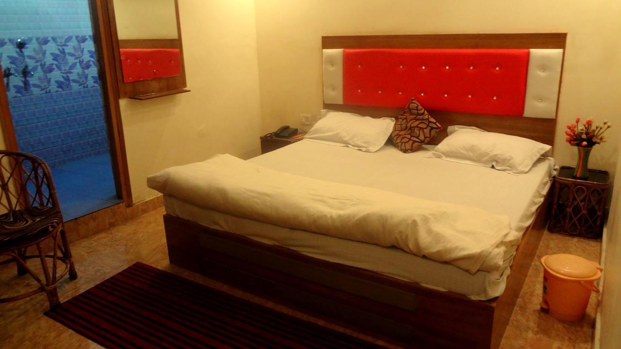 Hotel Rattans Regency Roorkee Eksteriør bilde